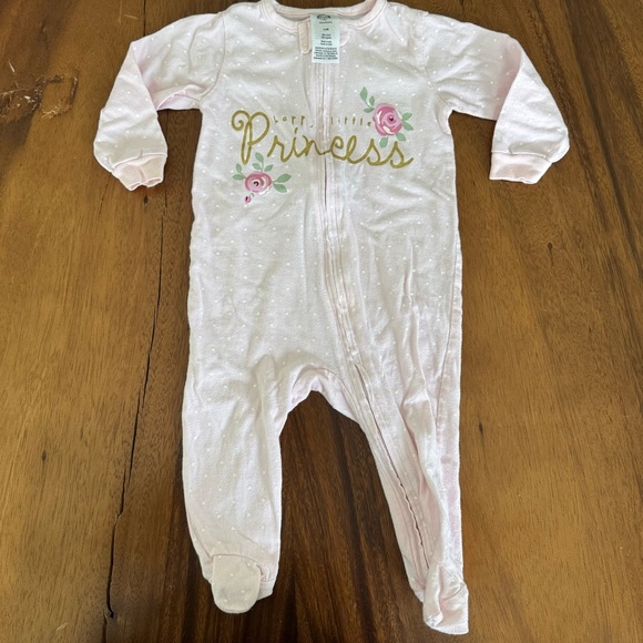 Gerber Pink Princess Baby Girl One Piece Footed Pajama 3-6M - Picture 1 of 3